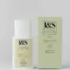 Il Siero Schiarente Viso I&S We Care affiancato al suo astuccio ecosostenibile, ideale per ridurre macchie e discromie con ingredienti naturali.